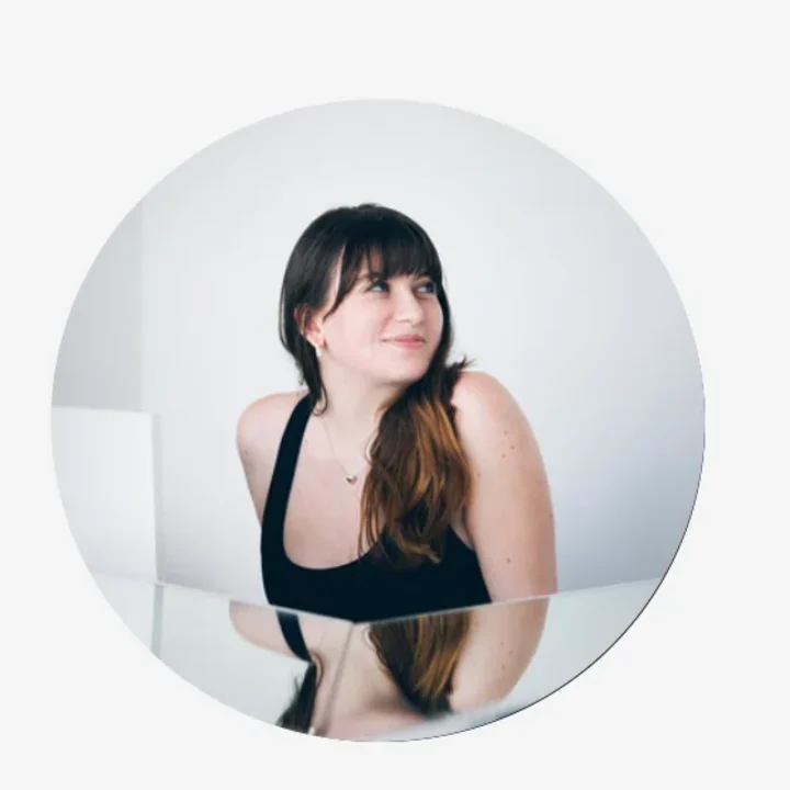 LIZZIE, TRAINER at LA Cycle + Yoga